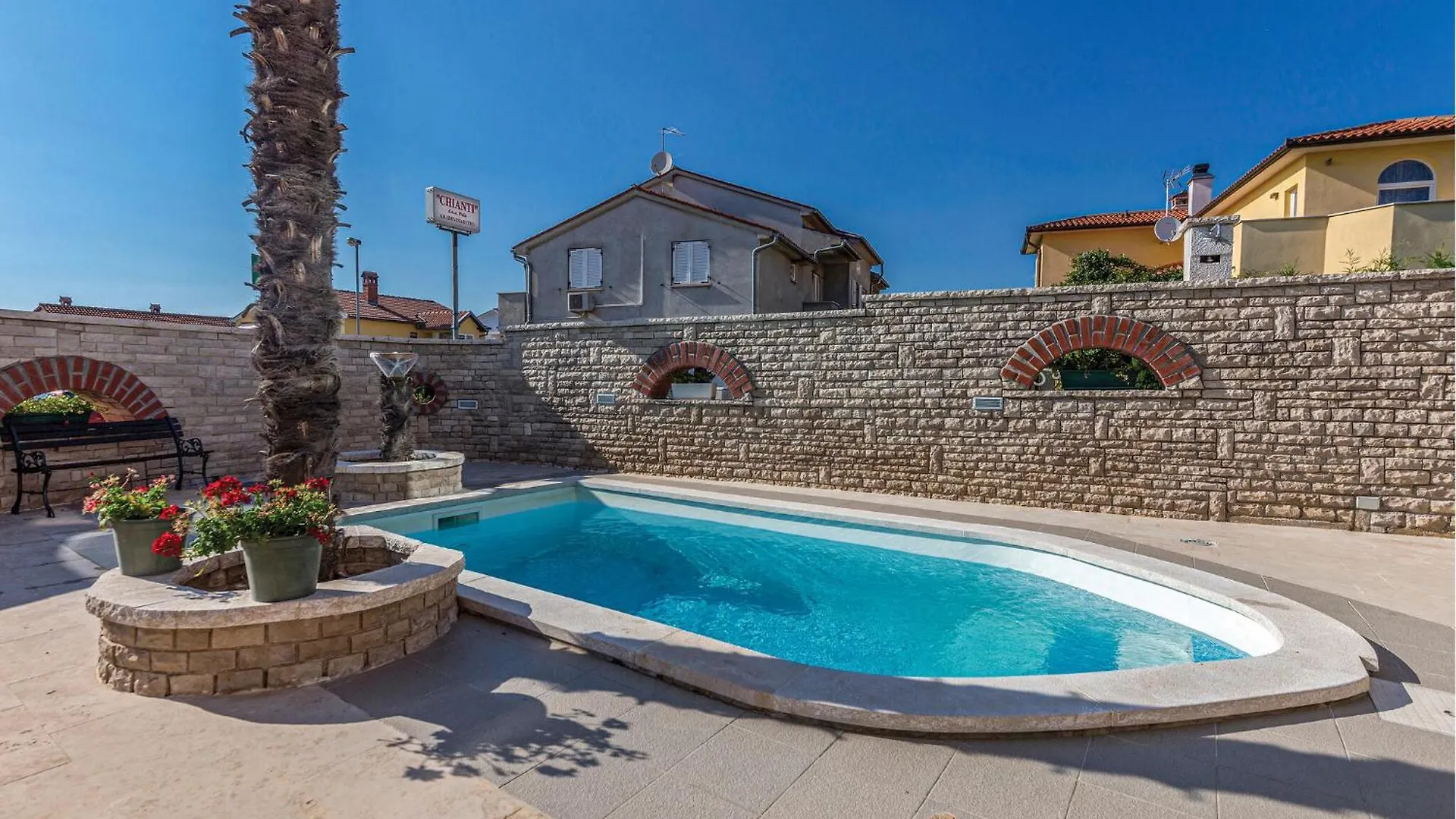 Cozy Apartment In Pula With Wifi 0*,  Croatia